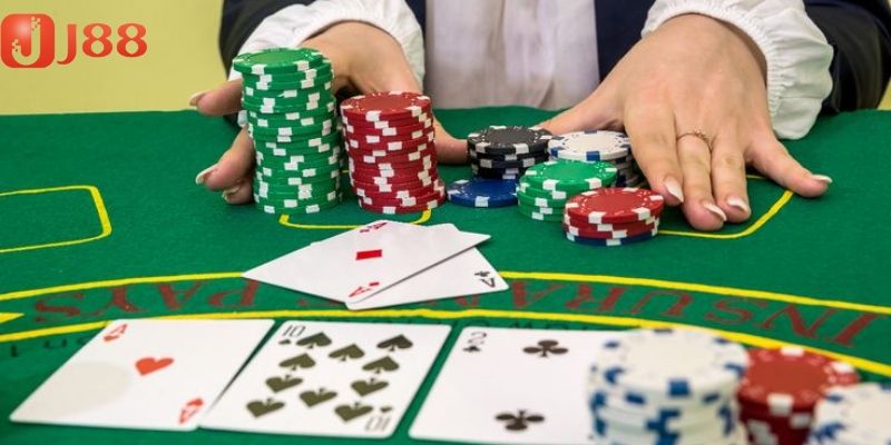 Baccarat game online và những điều bạn cần biết